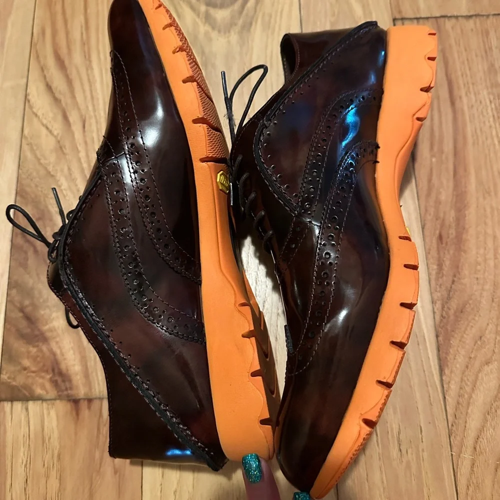 Hush Puppies Men's Dark Brown Oxfords with Vibram Soles